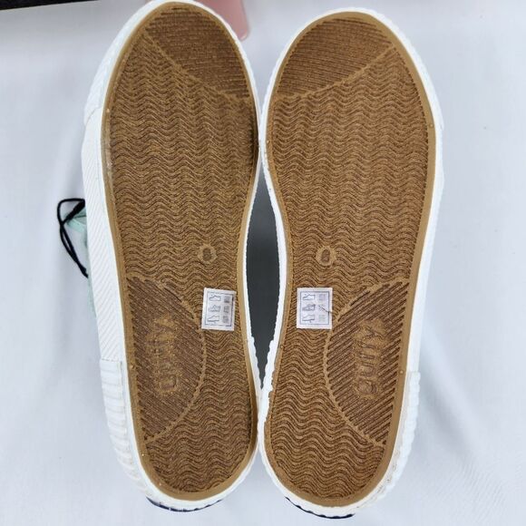 🔸️NIB Guffy Olive Green The Spicewood Canvas Sneakers Size 8 - Picture 13 of 16